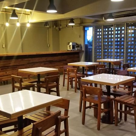 Brblock Boutique And Residences マカティ エクステリア 写真